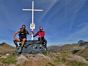 03 In vetta alla Cima di Mezzeno, dedicata a Giovanni Paolo II (2230 m) 